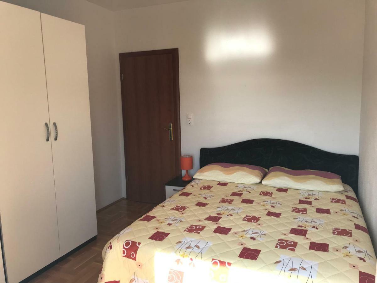 Apartments Filip Trogir Exterior foto